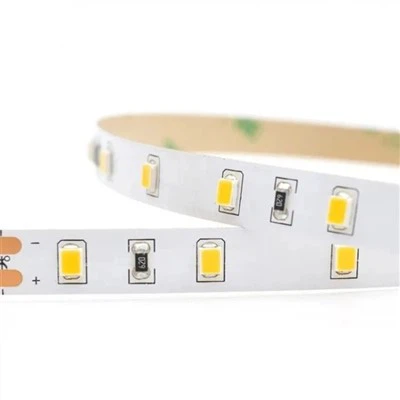 Taśmy LED o mocy 8W i temperaturze 3900K