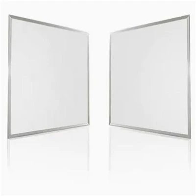 Zintegrowany sufit z panelem LED